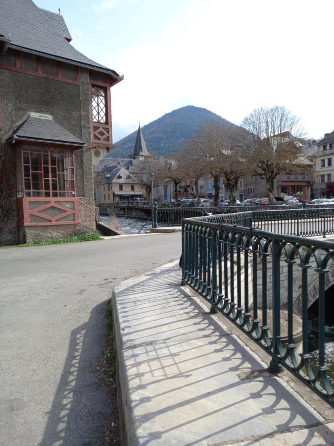 Appartement 2 A 4 Personnes Le Pyreneen A Arreau Carrefour Des Activites De Montagne Exterior photo